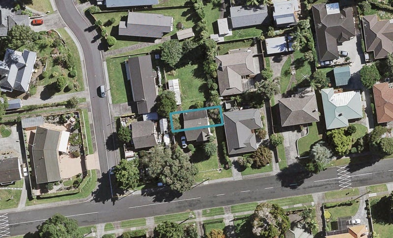 14C Butterworth Avenue, Ōpaheke, Papakura - Carousel 1