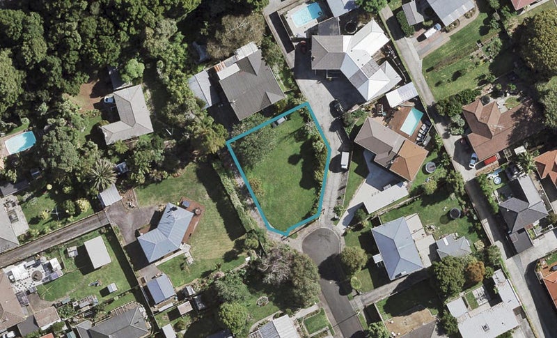 8 Knights Drive, Hillpark, Auckland - Carousel 1