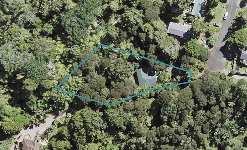 25 Karen Road, Laingholm, Auckland - Carousel 1