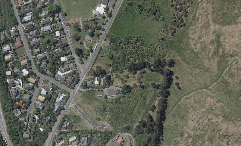 28 Bridle Path Road, Heathcote Valley, Christchurch - Carousel 1