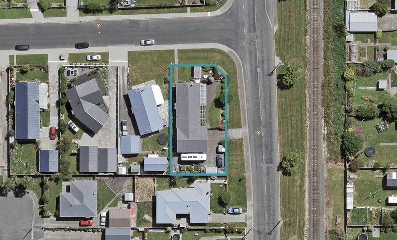 3 Baxter Street, Grasmere, Invercargill - Carousel 1