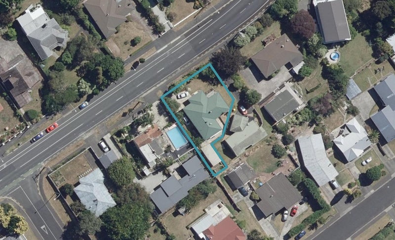 43 Forest Lake Road, Forest Lake, Hamilton - Carousel 1