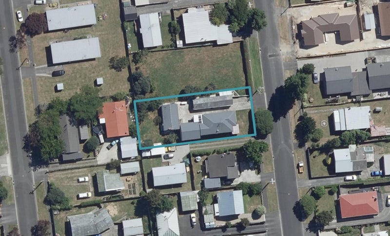 33 Smith Street, Frankton, Hamilton - Carousel 1