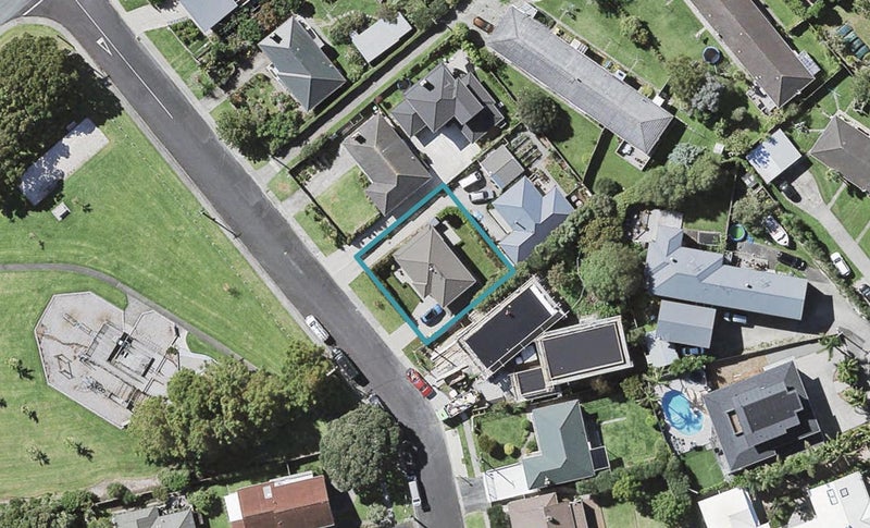 28 Wicklow Road, Narrow Neck, Auckland - Carousel 1