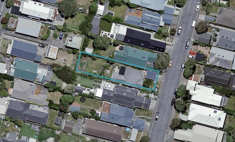 60 Hector Street, Seatoun, Wellington - Carousel 1