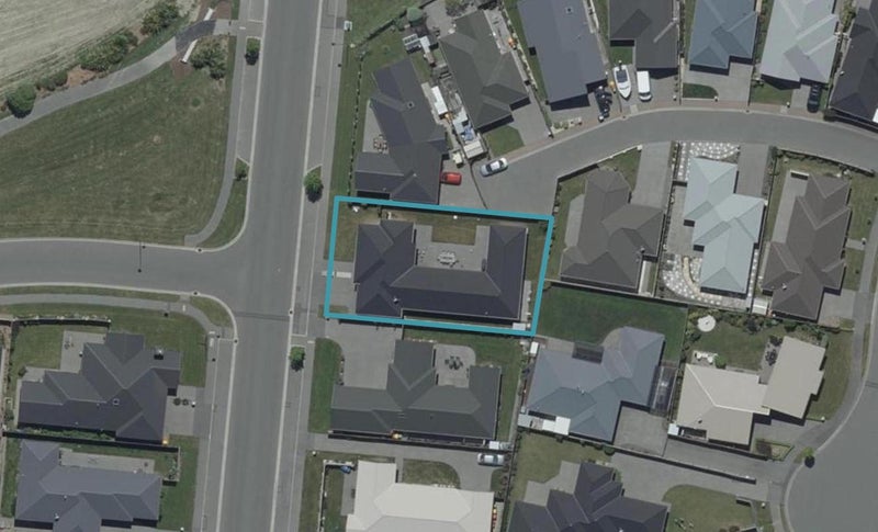 78 Rannoch Drive, Broomfield, Christchurch - Carousel 1