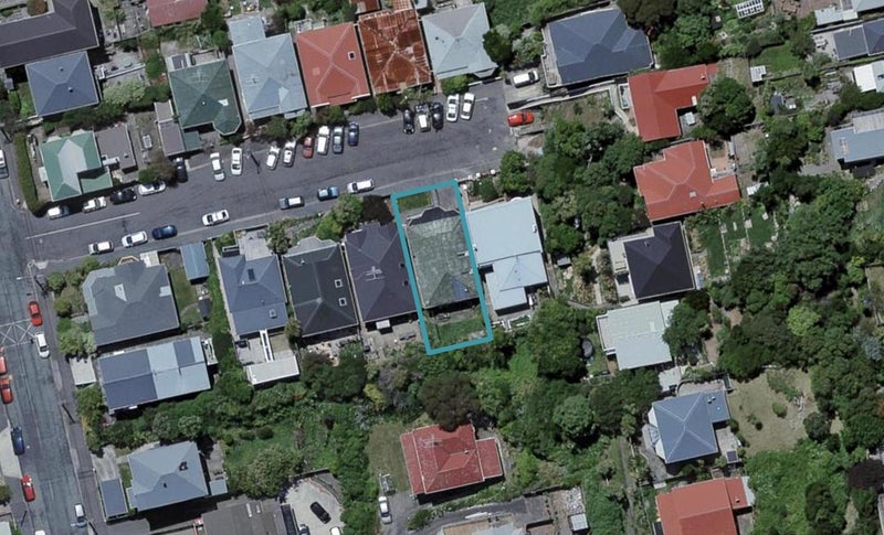 8 Balmoral Terrace, Newtown, Wellington - Carousel 1