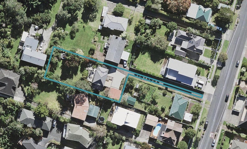 35A Balmain Road, Birkenhead, Auckland - Carousel 1