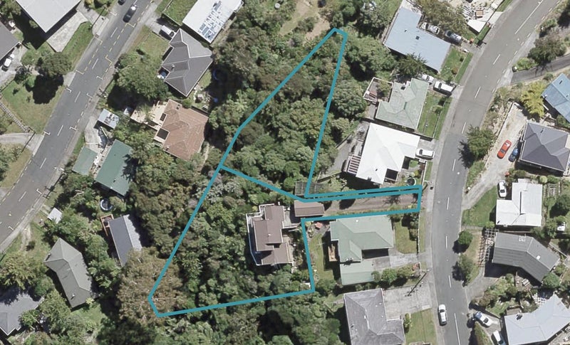 8 Lord Street, Stokes Valley, Lower Hutt - Carousel 1
