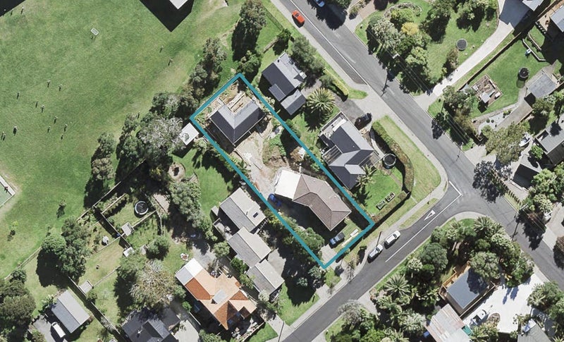 3 Outlook Road, Greenhithe, Auckland - Carousel 1