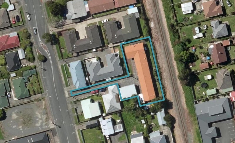 1/2 Park Avenue, Kensington, Whangarei - Carousel 1