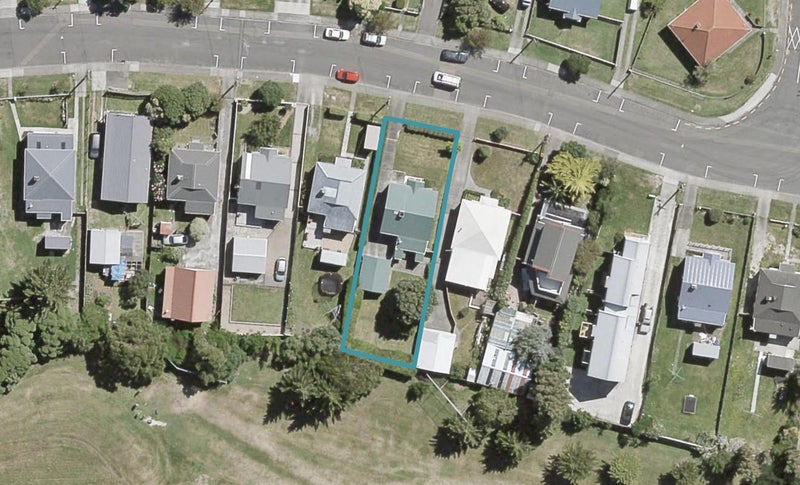 28 Elizabeth Street, Moera, Lower Hutt - Carousel 1