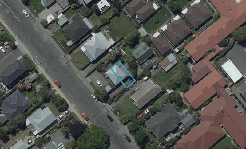 1/8B Taramea Place, Addington, Christchurch - Carousel 1