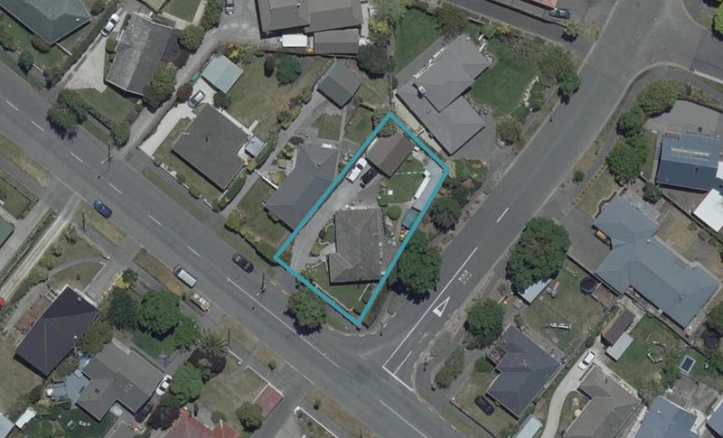 270 Lake Terrace Road, Shirley, Christchurch - Carousel 1
