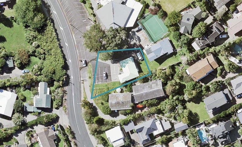 535 Beach Road, Murrays Bay, Auckland - Carousel 1