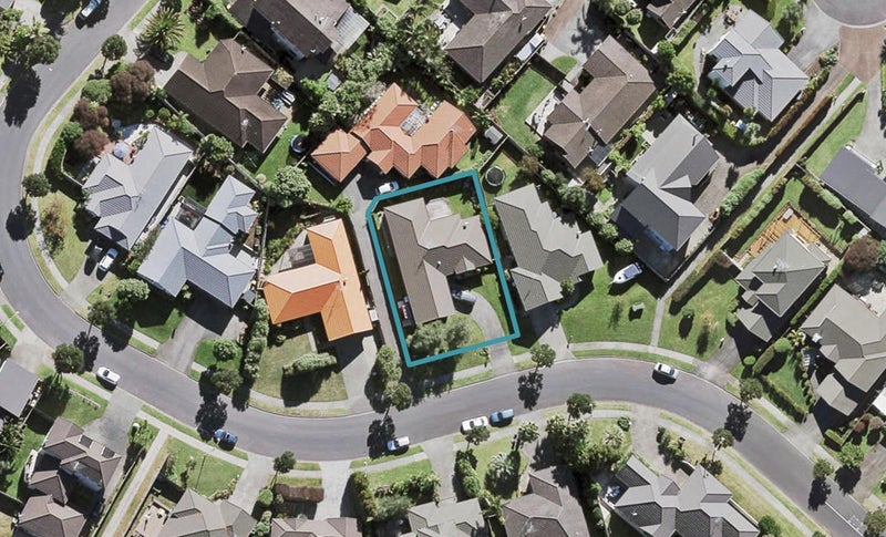 9 Admirals Court Drive, Greenhithe, Auckland - Carousel 1