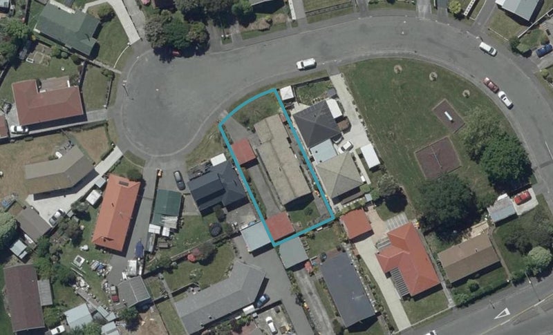 7 Lomax Place, Islington, Christchurch - Carousel 1