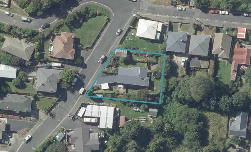 16 Aberfeldy Street, Lookout Point, Dunedin - Carousel 1