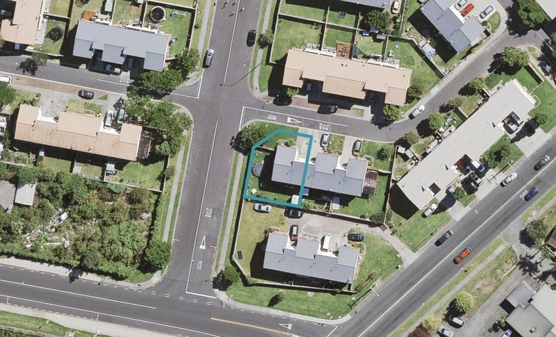 1 Elwarth Way, Ranui, Auckland - Carousel 1
