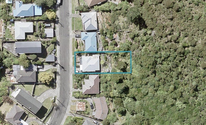 18 Pollard Street, Wainuiomata, Lower Hutt - Carousel 1