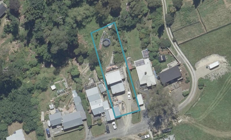 9 View Street, Warrington, Waikouaiti - Carousel 1