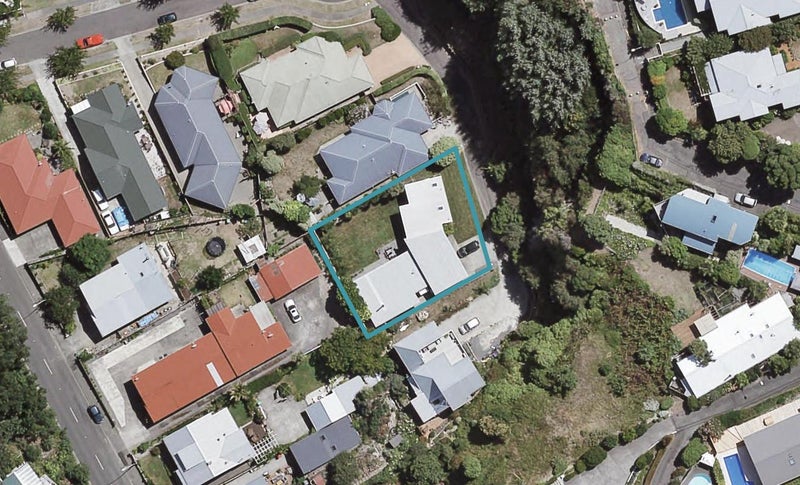11 Amner Place, Bluff Hill, Napier - Carousel 1