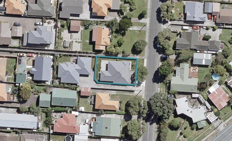 9 Collingwood Street, Waterloo, Lower Hutt - Carousel 1