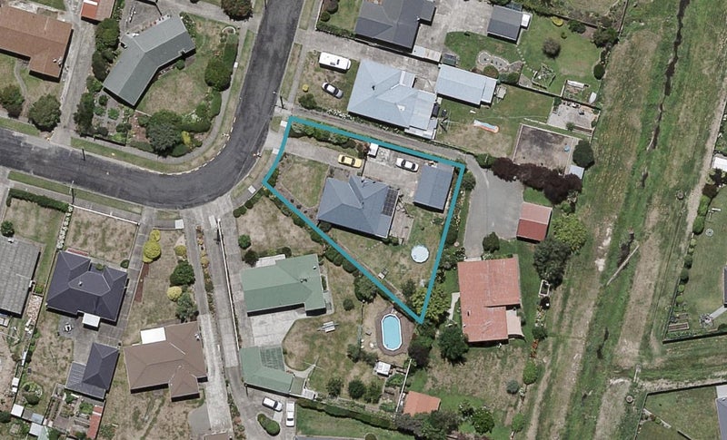 14 Jull Crescent, Waipukurau, Waipukurau - Carousel 1