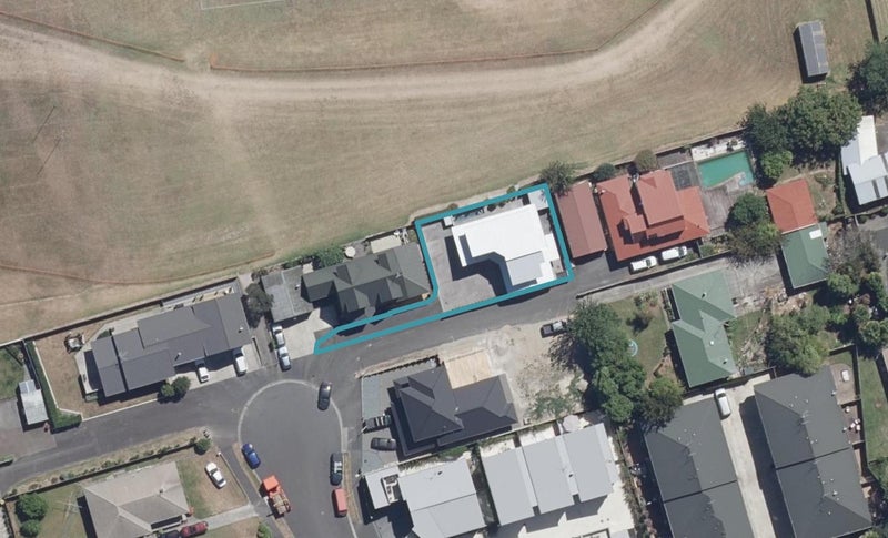 28A Kelvin Place, Hamilton East, Hamilton - Carousel 1