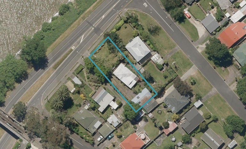 165 Anzac Parade, Whanganui East, Whanganui - Carousel 1