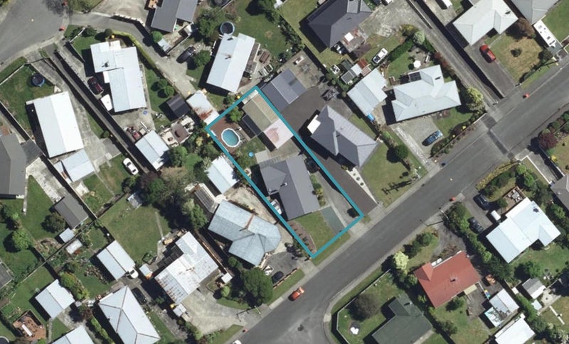 16 Alfred Sheat Street, Richmond - Carousel 1