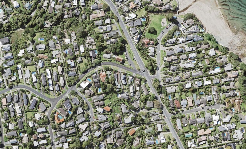4 Park Rise, Campbells Bay, Auckland - Carousel 1