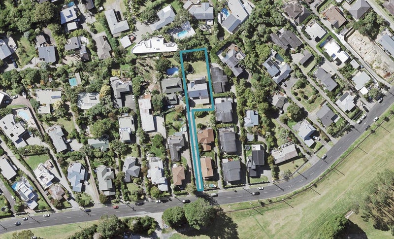 137 Kowhai Road, Mairangi Bay, Auckland - Carousel 1