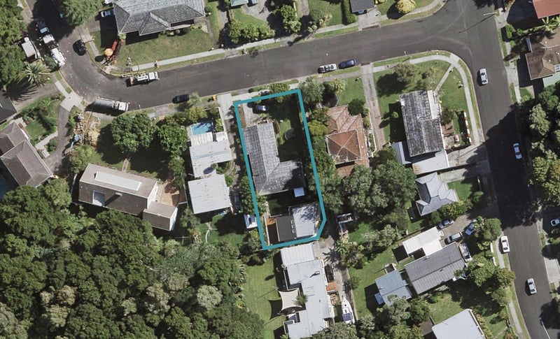6 Freshney Place, Hillpark, Auckland - Carousel 1