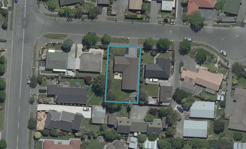 4 Kruse Place, Redwood, Christchurch - Carousel 1