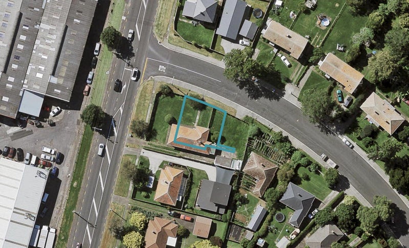 41 Coates Crescent, Panmure, Auckland - Carousel 1