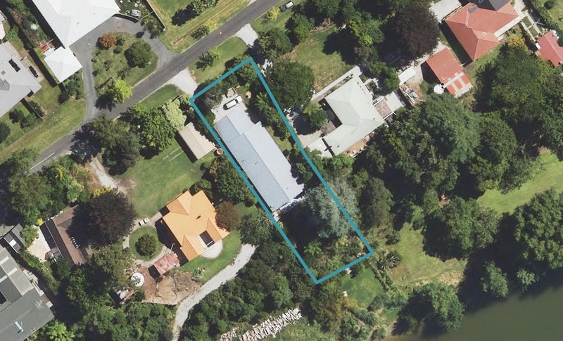 33 Island Road, Whataupoko, Gisborne - Carousel 1