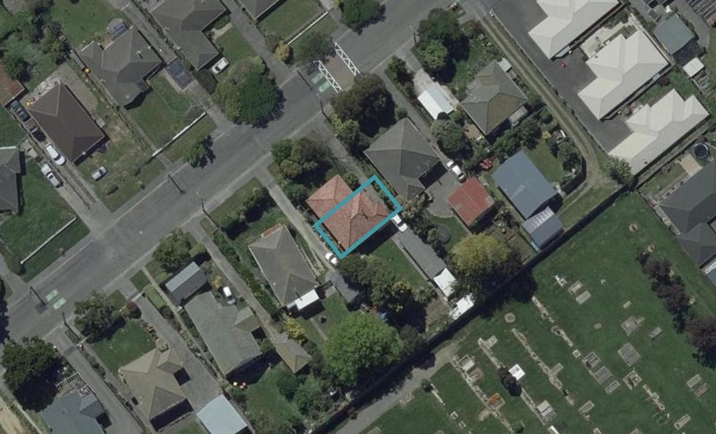 2/48 Roker Street, Somerfield, Christchurch - Carousel 1