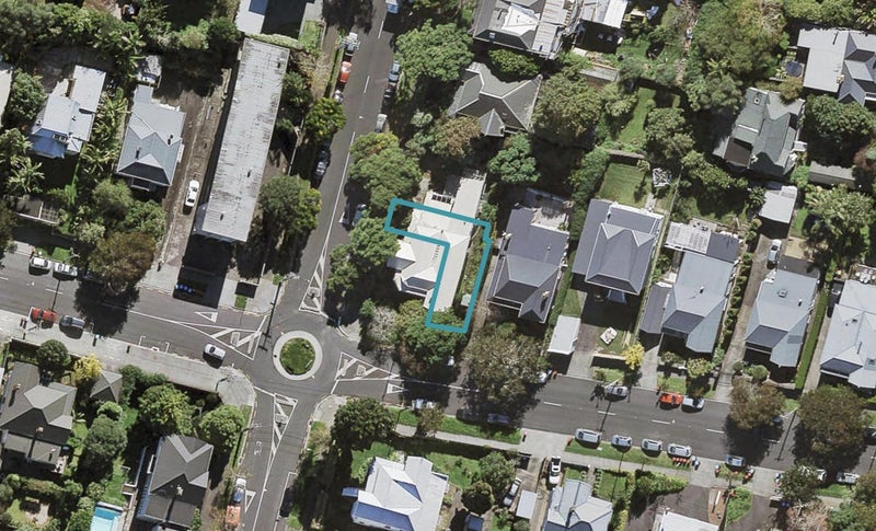 37C Bellevue Road, Mount Eden, Auckland - Carousel 1