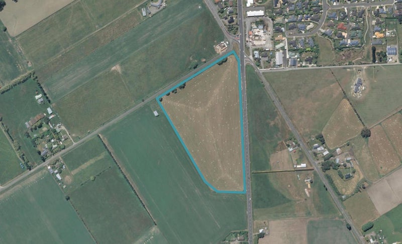 955 Main North Road, Woodend, Woodend - Carousel 1