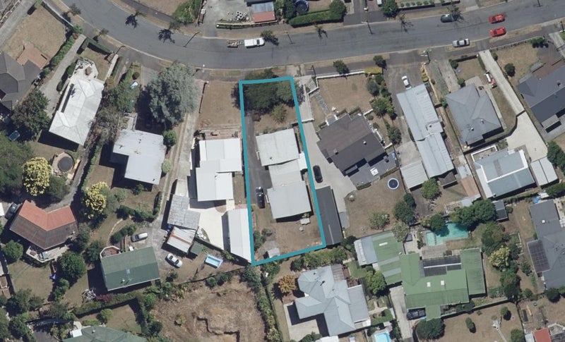 43A Corrin Street, Melville, Hamilton - Carousel 1