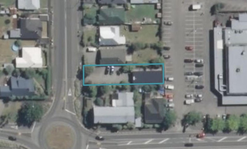 1-2/49 Wilson Street, Seaview, Timaru - Carousel 1