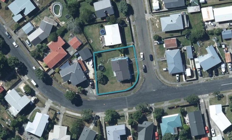 1 Stipulate Place, Ascot Park, Porirua - Carousel 1