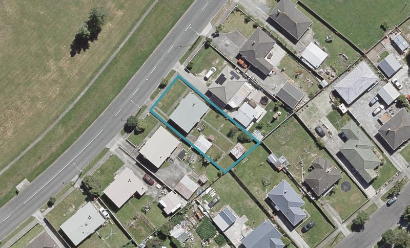 1243 Taita Drive, Taita, Lower Hutt - Carousel 1