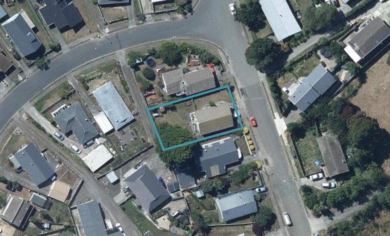 7 Apple Terrace, Ranui, Porirua - Carousel 1