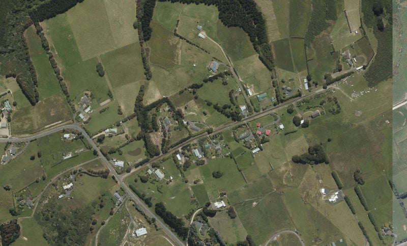 27 Highland Road, Brighton, Dunedin - Carousel 1