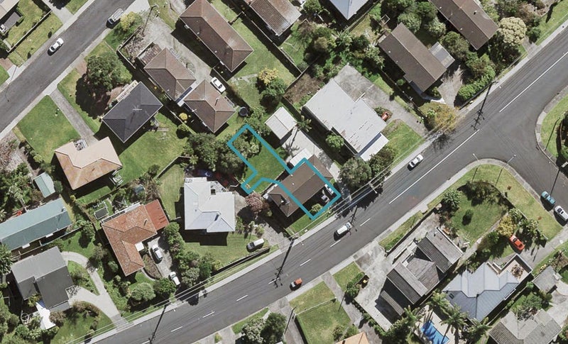 176E Coronation Road, Hillcrest, Auckland - Carousel 1