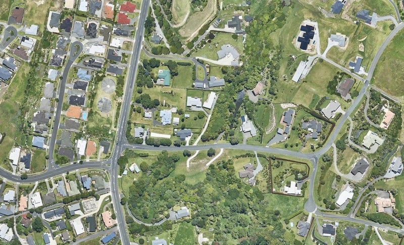 7 Oceana Drive, Welcome Bay, Tauranga - Carousel 1