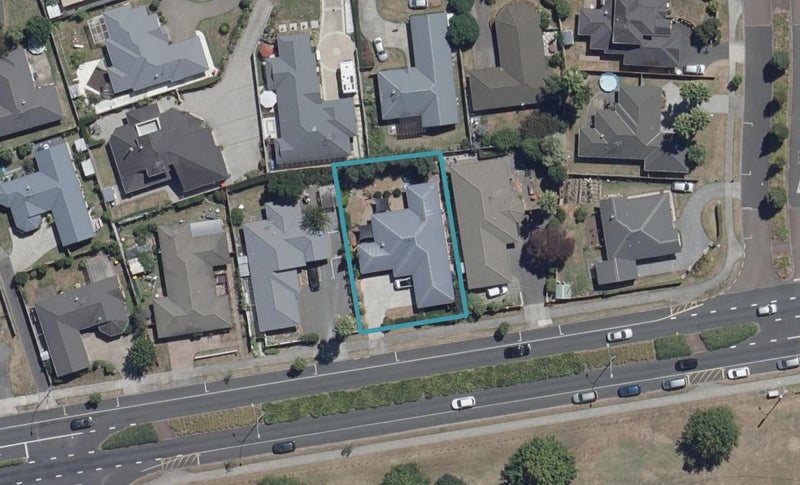 238 Thomas Road, Rototuna North, Hamilton - Carousel 1