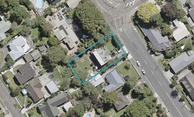 20 Gloucester Street, Silverstream, Upper Hutt - Carousel 1